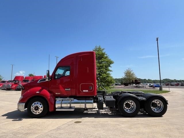 2022 Kenworth T680