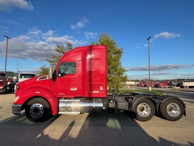 2022 Kenworth T680
