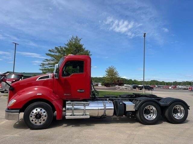 2022 Kenworth T680