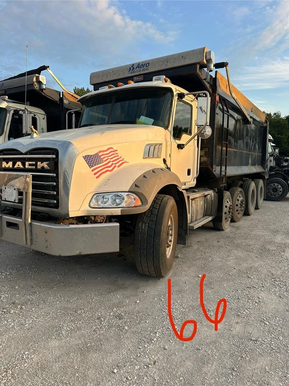 2018 Mack GRANITE GU813