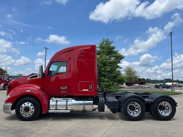 2022 Kenworth T680
