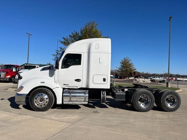 2021 Kenworth T680