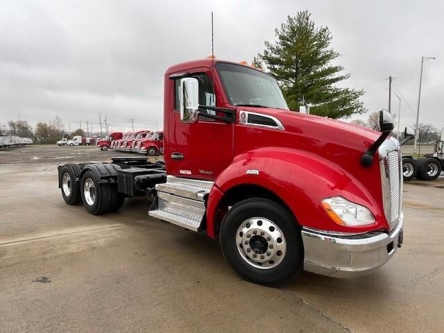 2021 Kenworth T680
