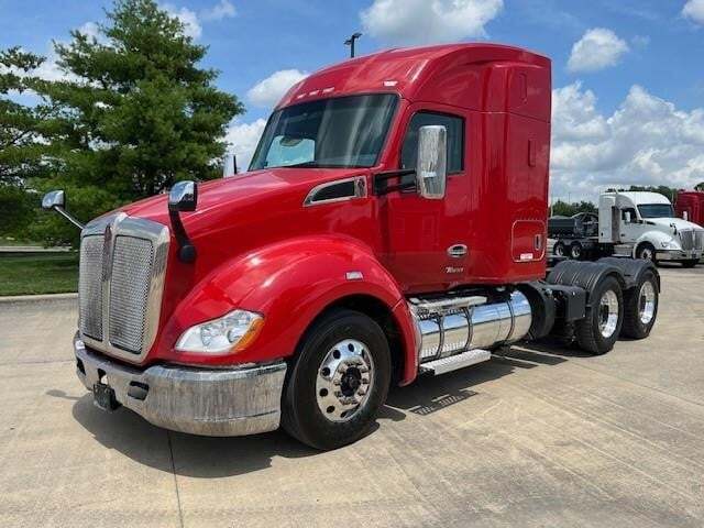 2022 Kenworth T680