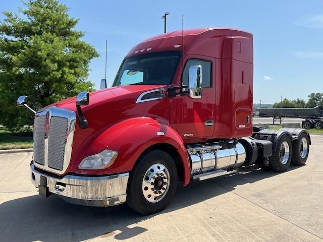 2022 Kenworth T680