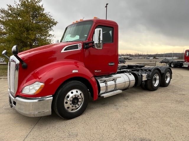 2022 Kenworth T680