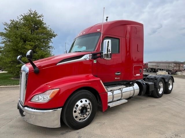 2023 Kenworth T680