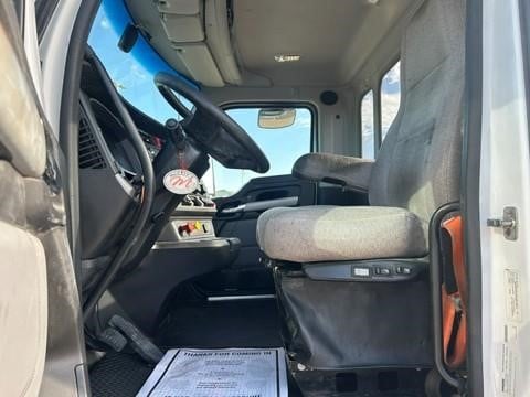 2023 Kenworth T680