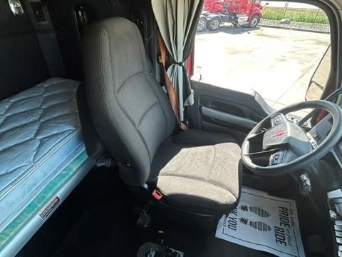 2024 Kenworth T680