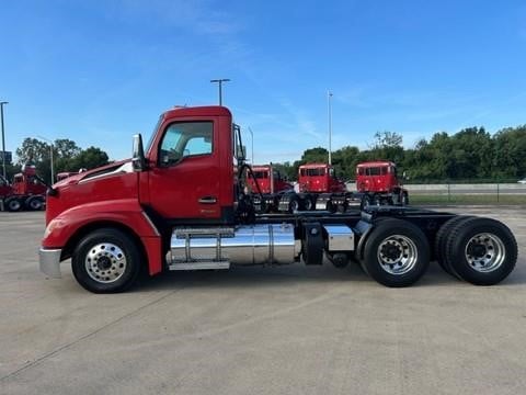 2023 Kenworth T680