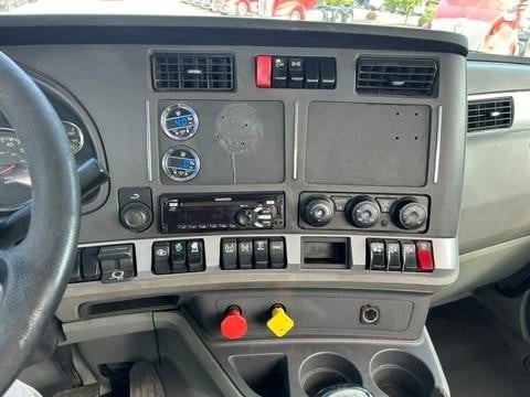 2021 Kenworth T680