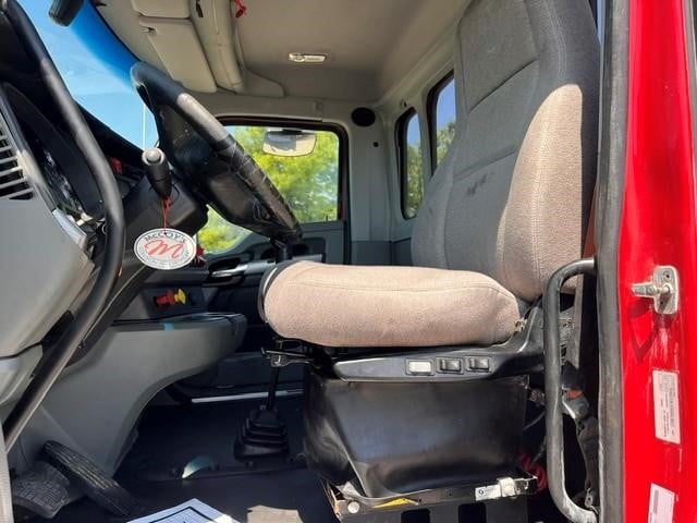 2022 Kenworth T680