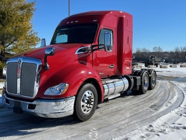 Photo of a 2022 Kenworth T680