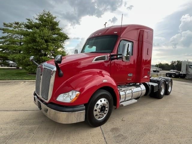 Photo of a 2022 Kenworth T680