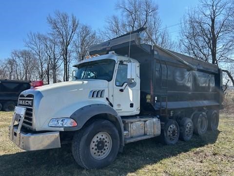 Photo of a 2020 Mack GRANITE 64BR