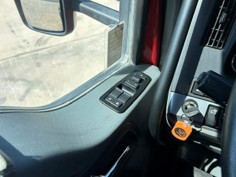 2022 Kenworth T680