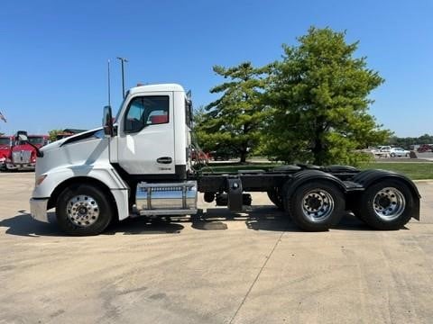 2023 Kenworth T680