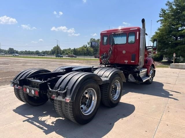 2022 Kenworth T680