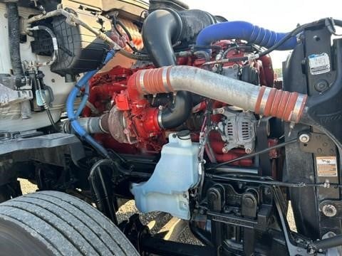 2023 Kenworth T680