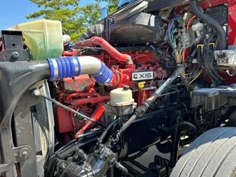 2022 Kenworth T680