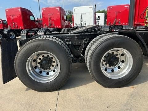 2021 Kenworth T680