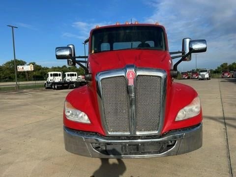2024 Kenworth T680
