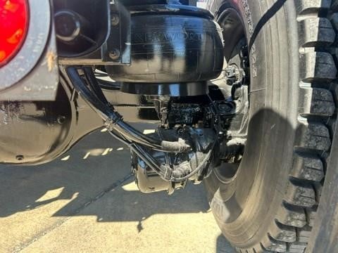 2024 Kenworth T680