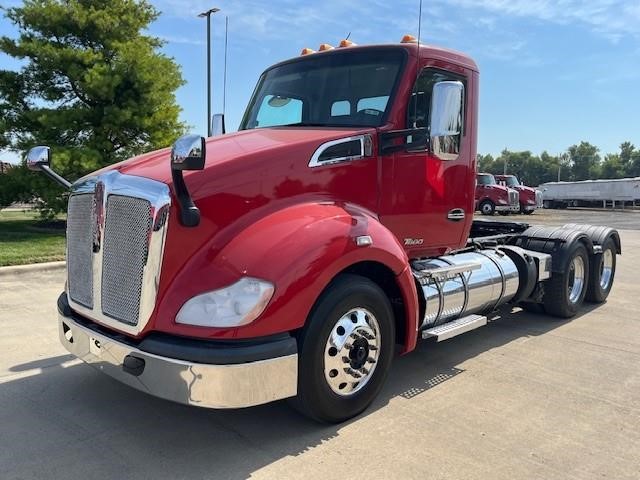 Photo of a 2022 Kenworth T680