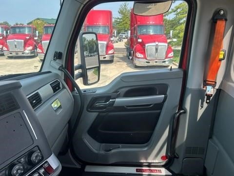 2021 Kenworth T680