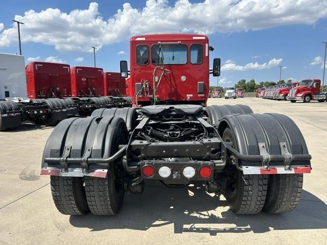 2022 Kenworth T680
