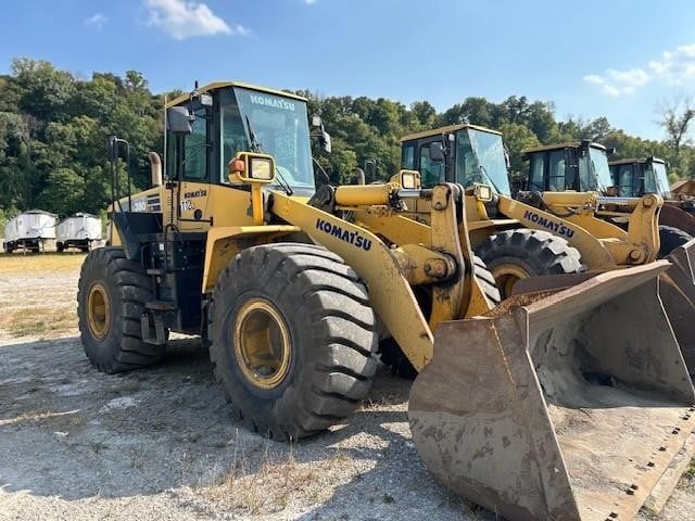 Photo of a 2006 Komatsu WA380-5L