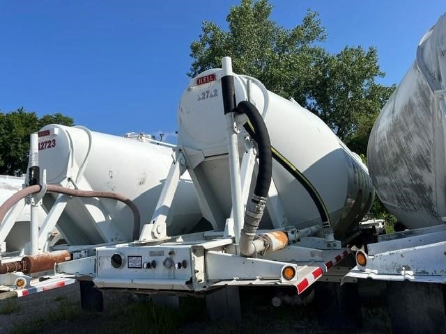 Photo of a 2007 Heil 1240CF