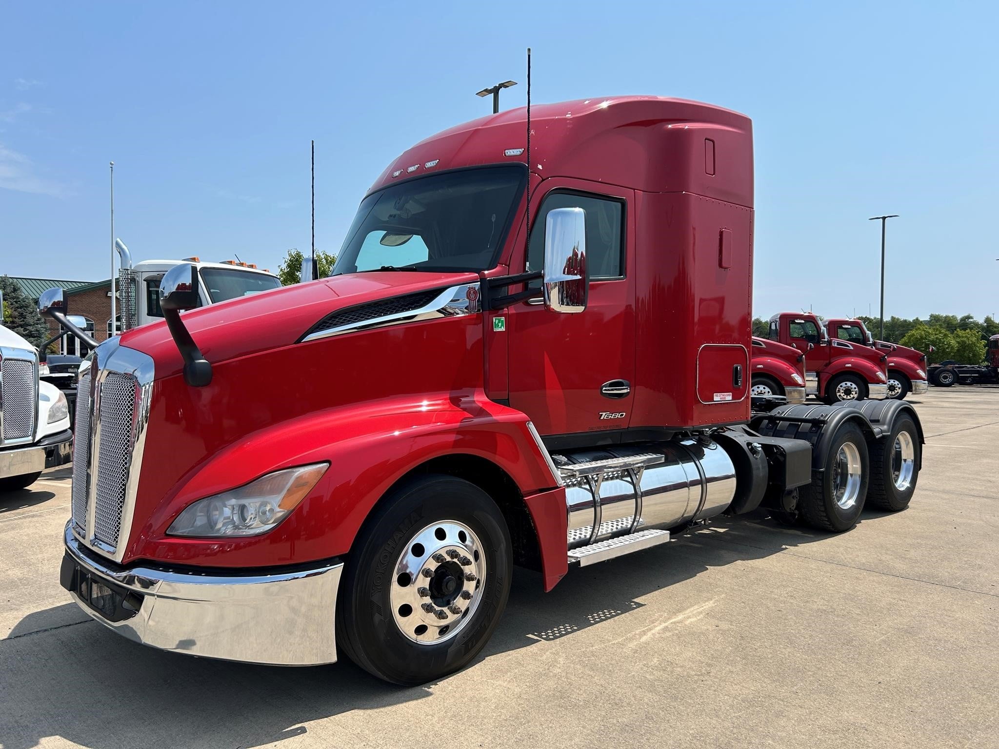 Photo of a 2023 Kenworth T680