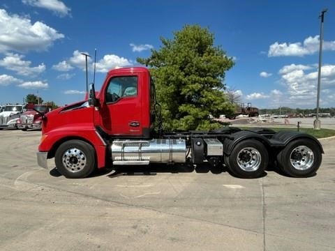 2023 Kenworth T680