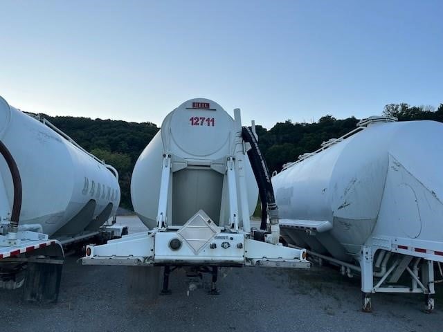 Photo of a 2007 Heil 