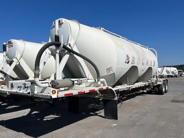 Photo of a 2007 Heil 