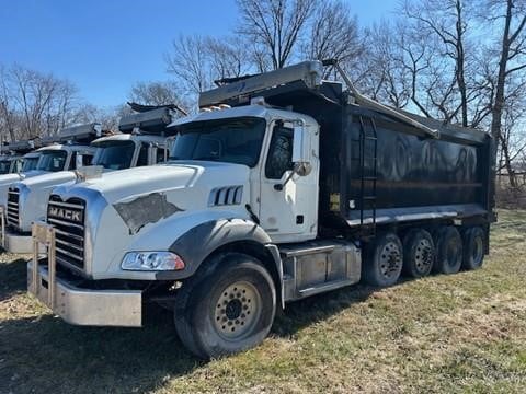 Photo of a 2020 Mack GRANITE 64BR
