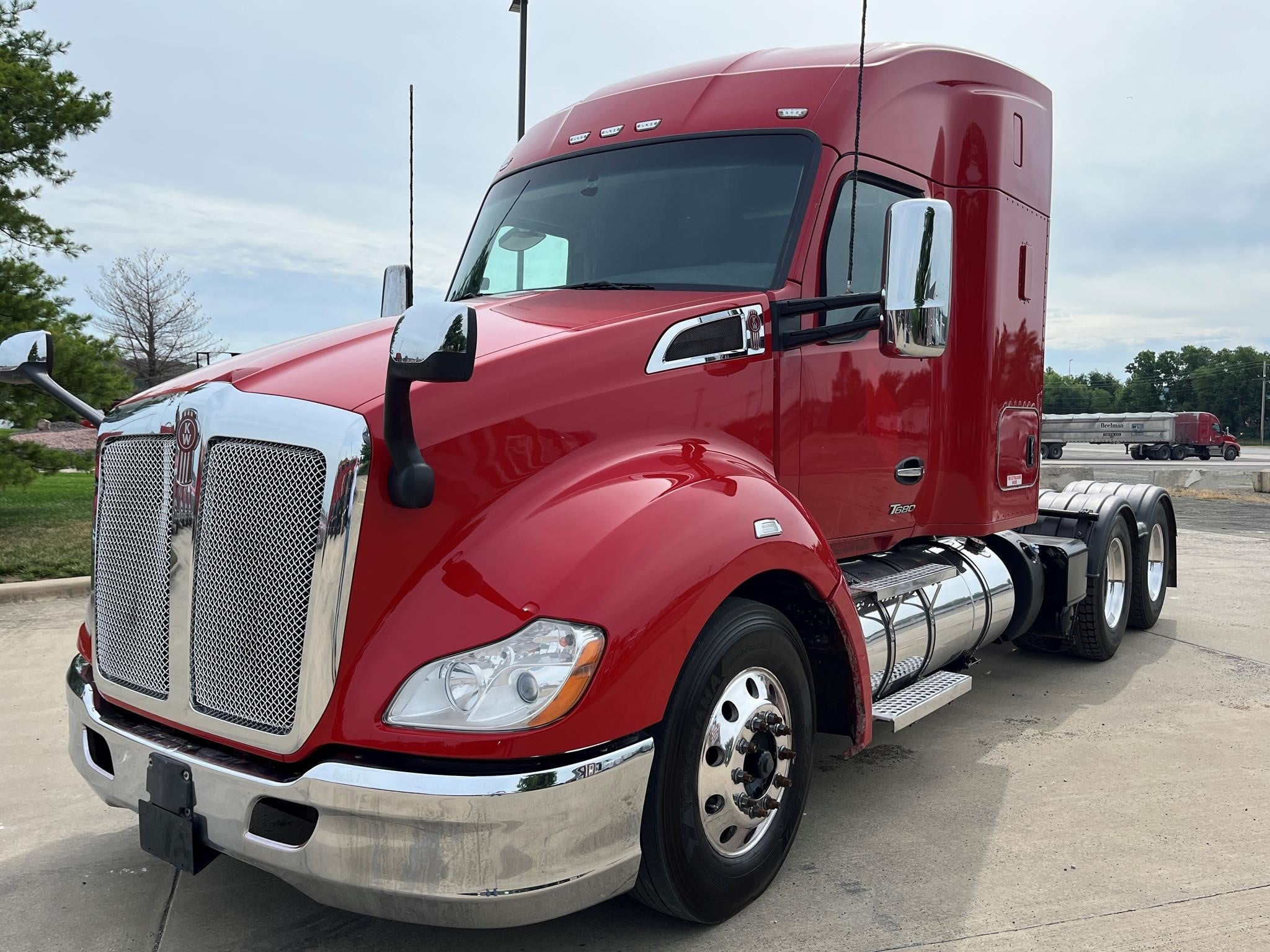 Photo of a 2022 Kenworth T680