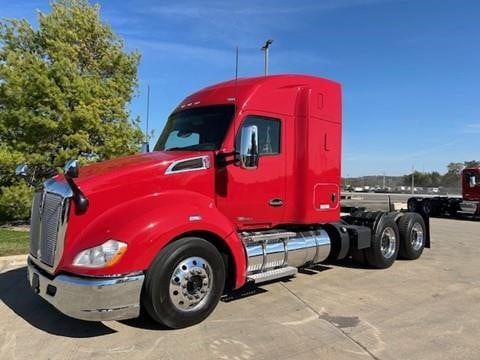Photo of a 2022 Kenworth T680