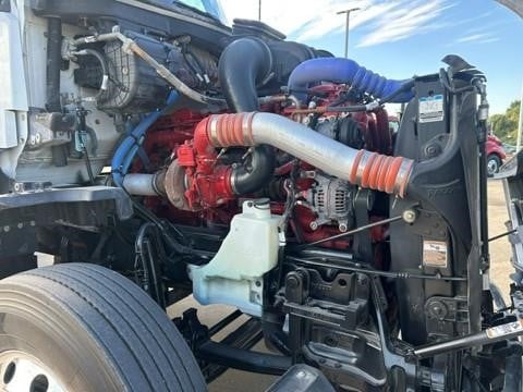 2023 Kenworth T680