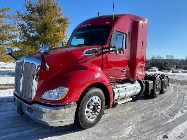 Photo of a 2022 Kenworth T680