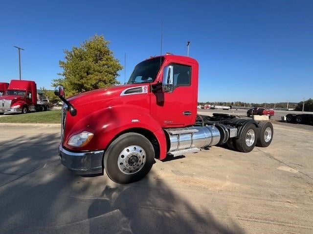 Photo of a 2021 Kenworth T680