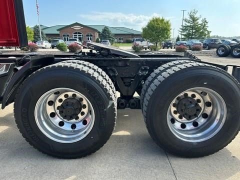 2021 Kenworth T680