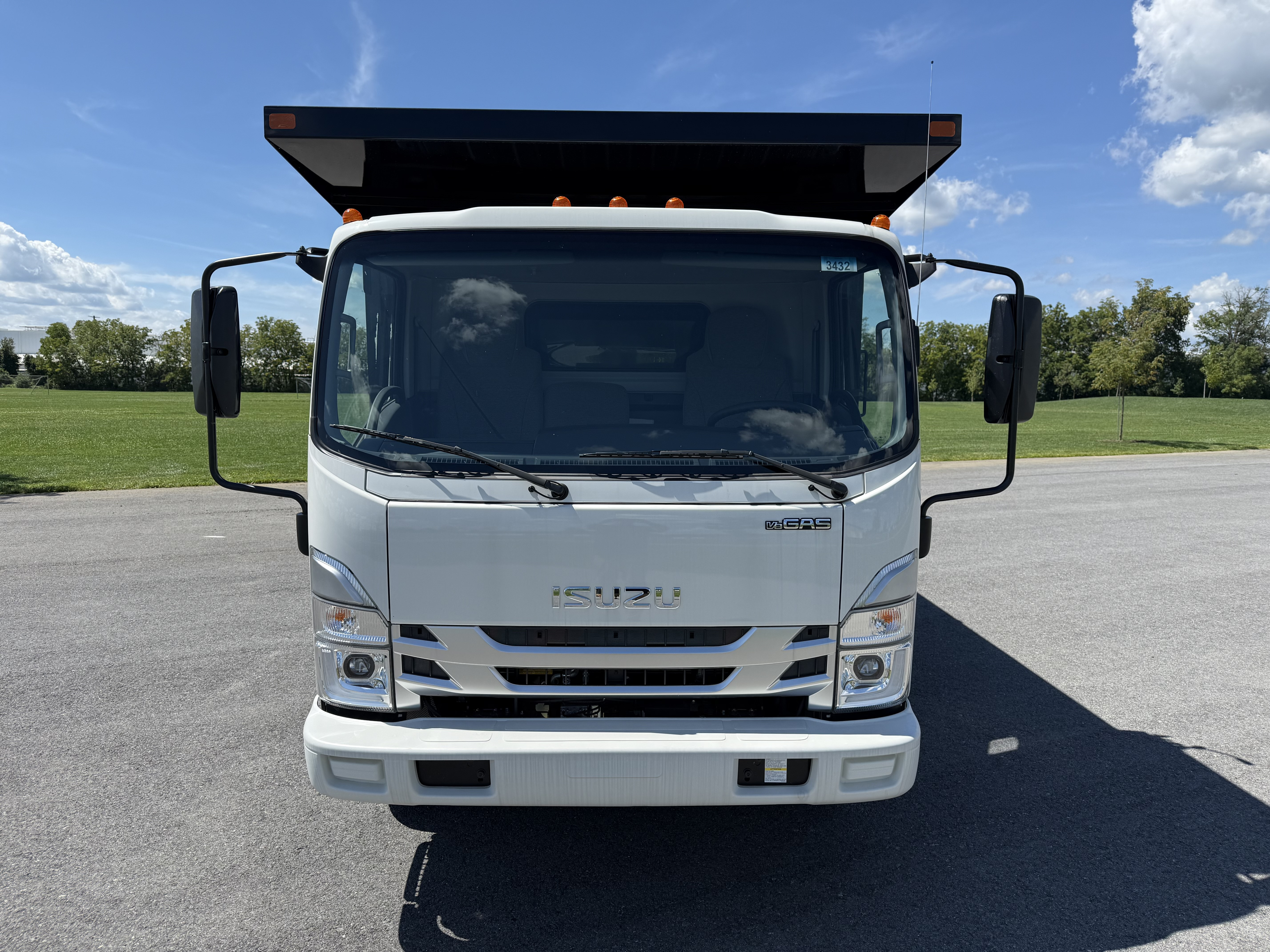2026 Isuzu NRR GAS