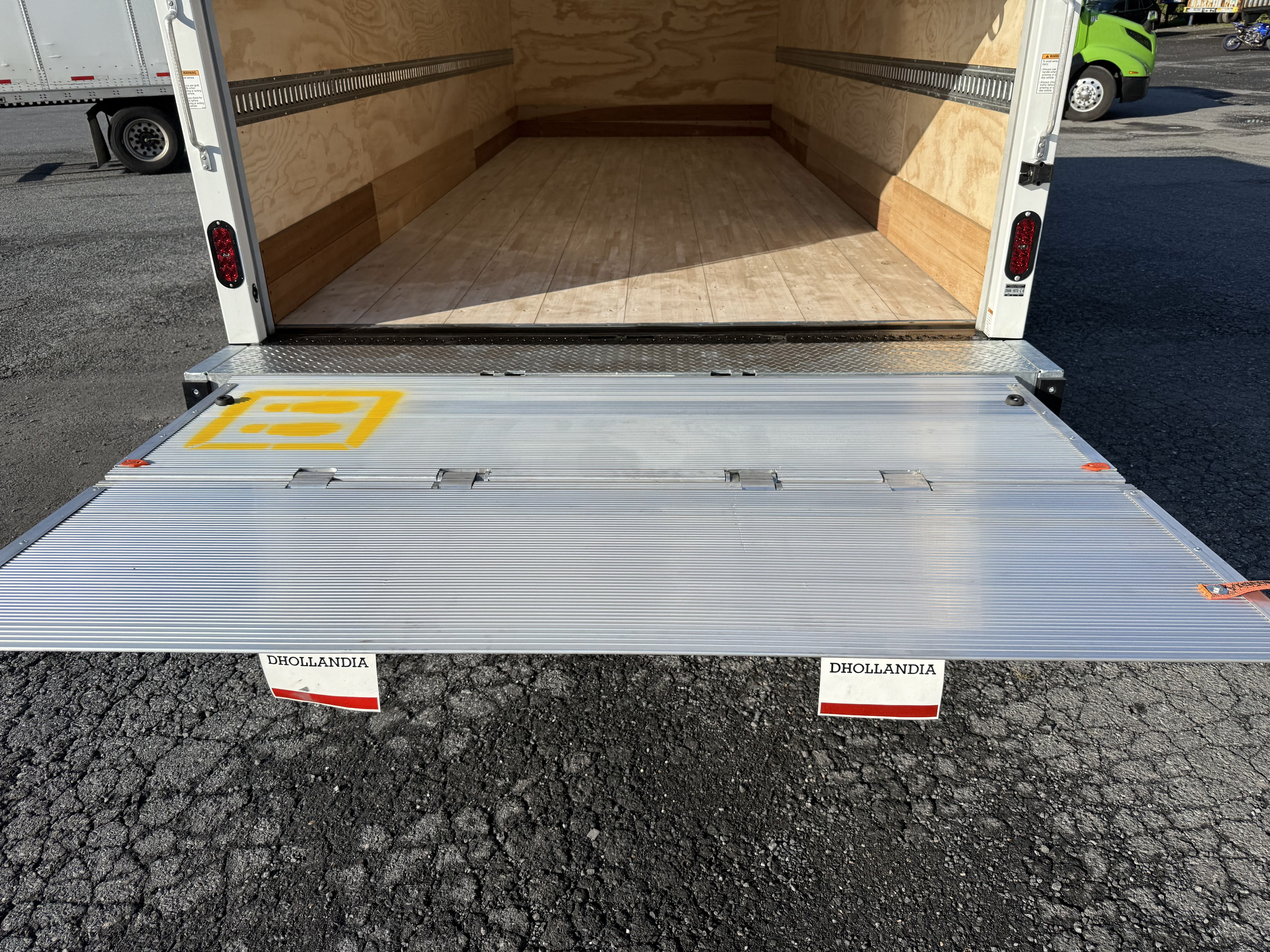 2026 Isuzu NPR HD GAS