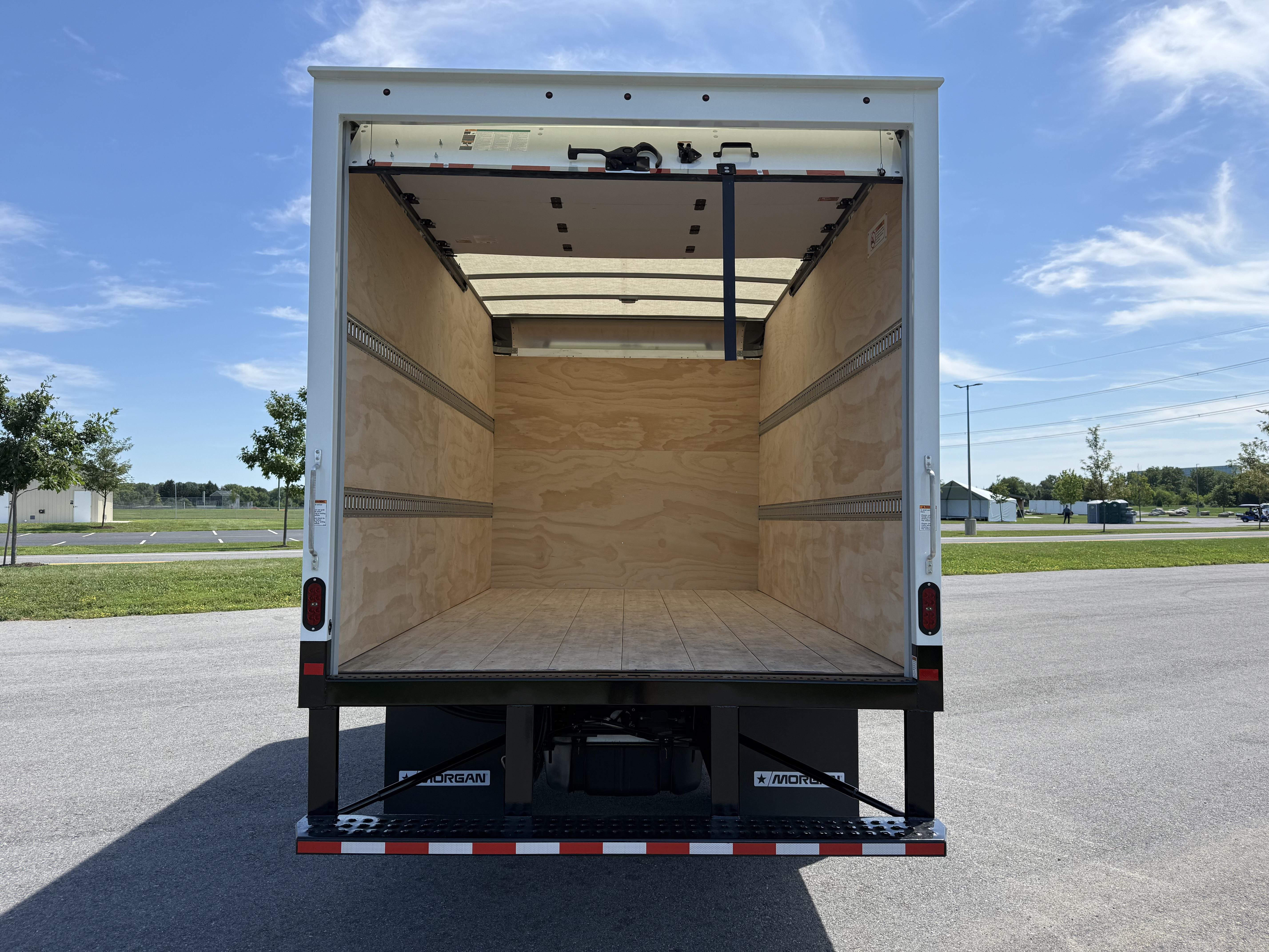 2026 Isuzu NPR HD GAS
