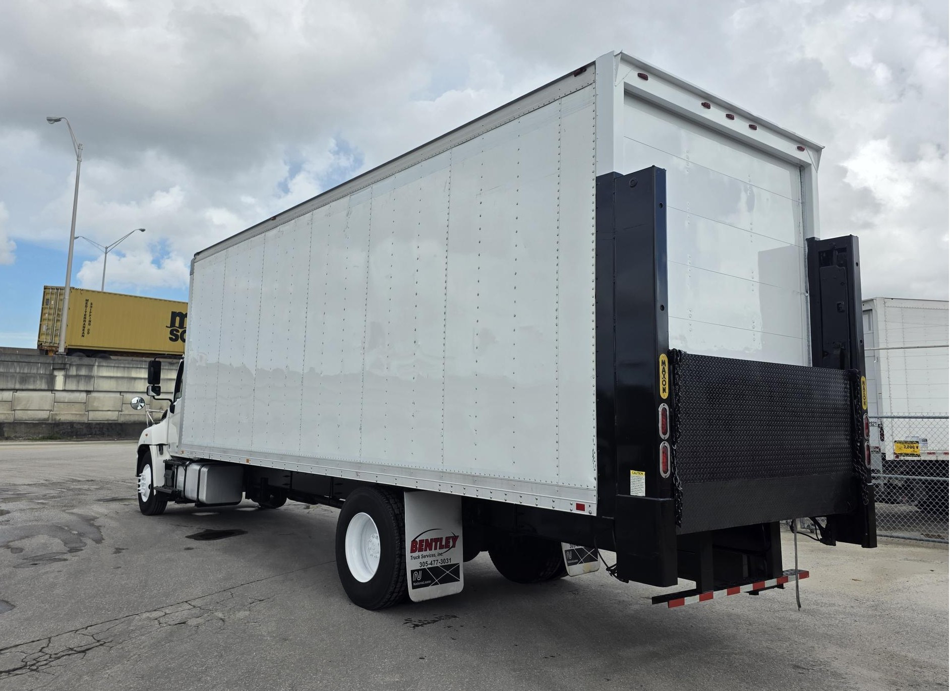2015 Hino 338