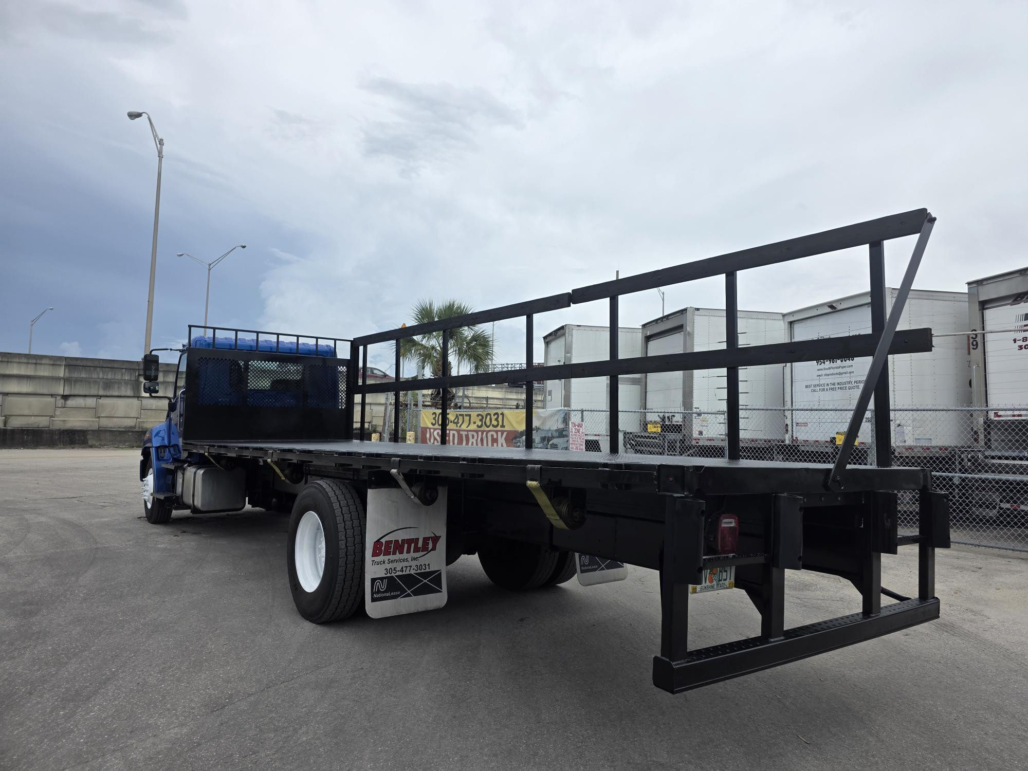 2020 Hino 268A