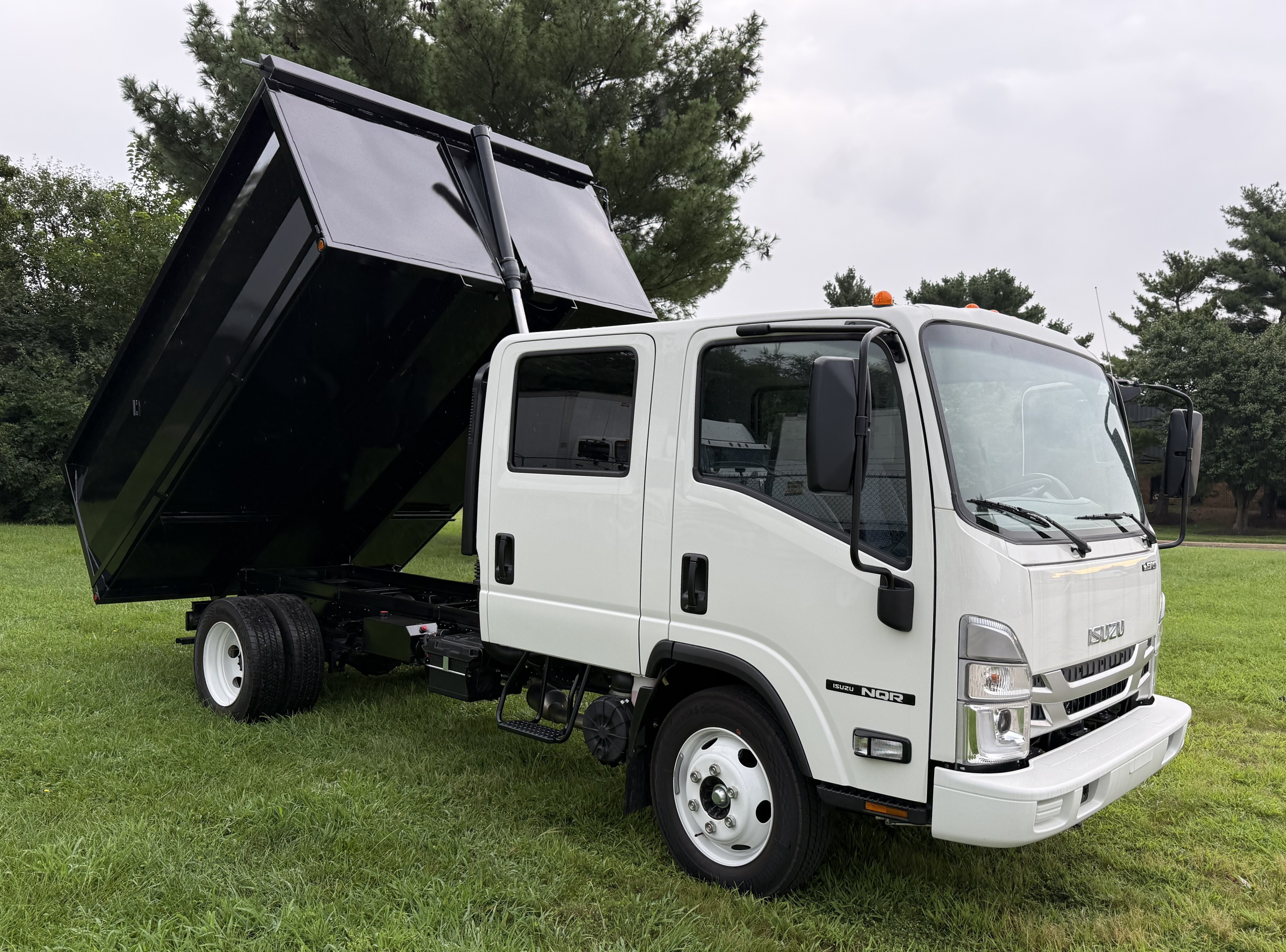 Photo of 2026 Isuzu NQR Gas
