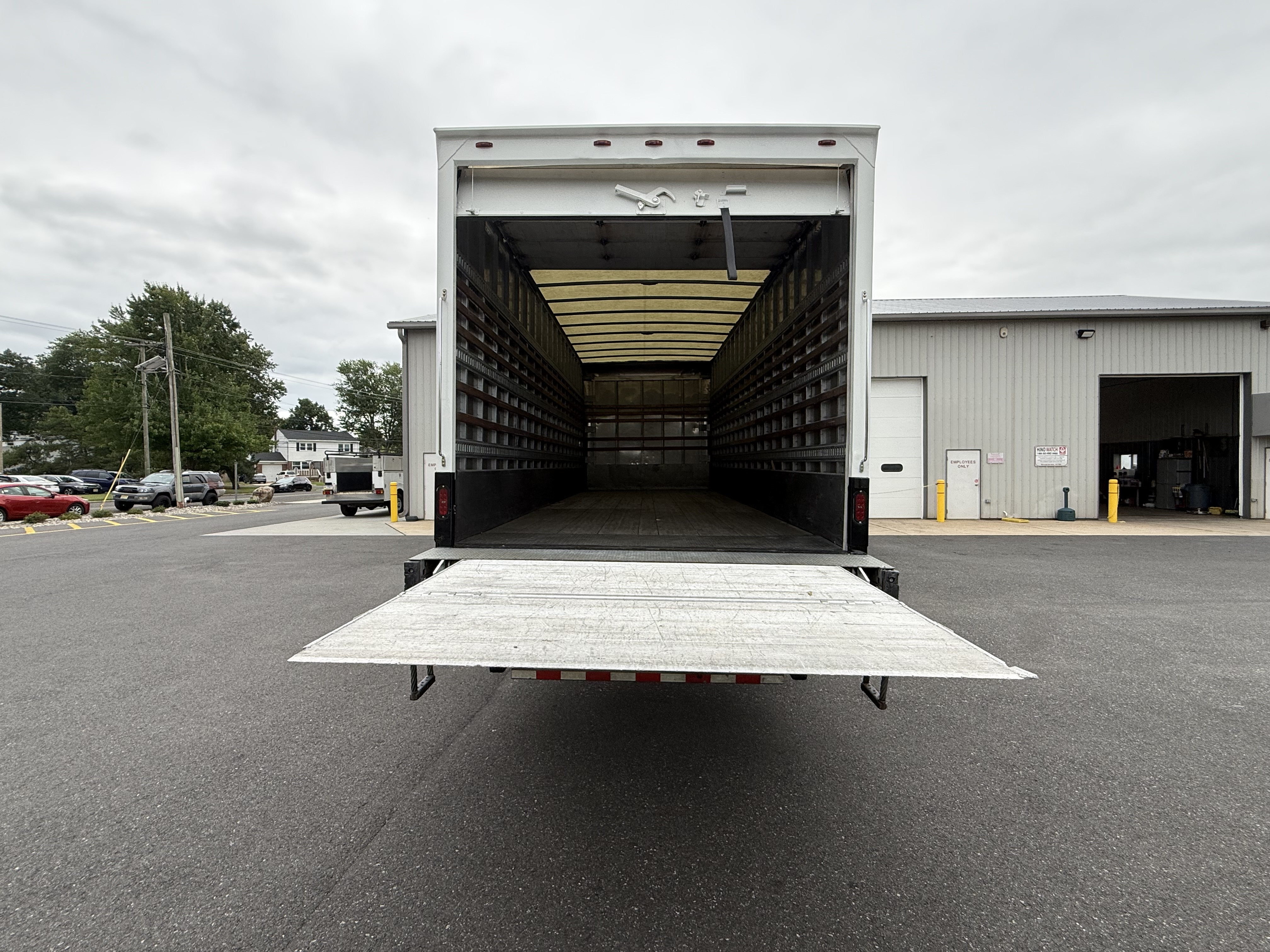 2018 Hino 268A